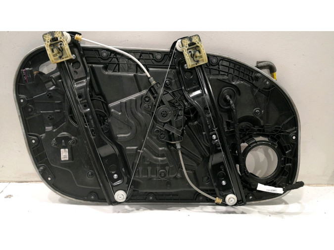 ELEVALUNAS DELANTERO DERECHO VOLVO V60 2021