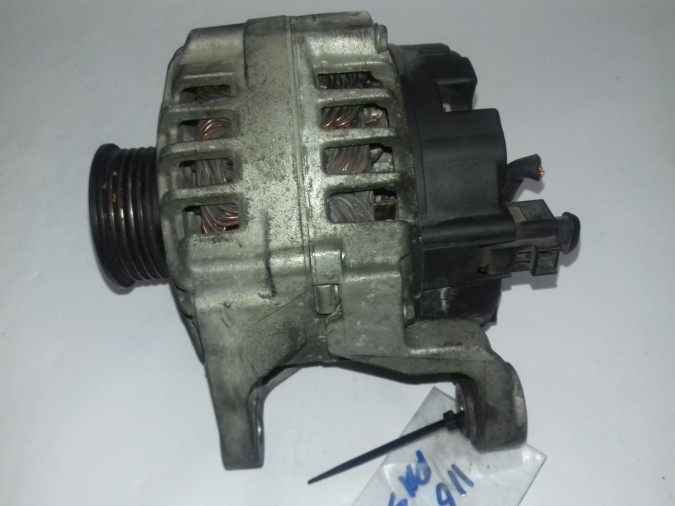 Alternador HYUNDAI H1 2001