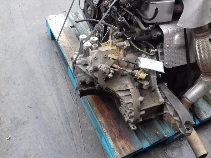 CAJA CAMBIOS OPEL ASTRA 2001