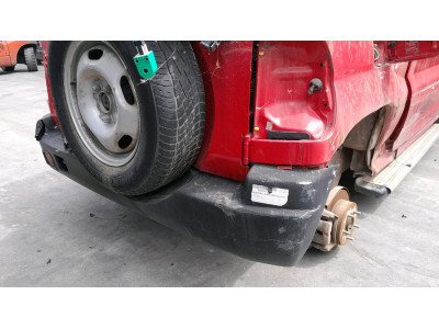 REFUERZO PARAGOLPES DELANTERO MITSUBISHI MONTERO 2000