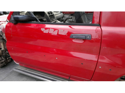 CERRADURA PUERTA DELANTERA DERECHA MITSUBISHI MONTERO 2000