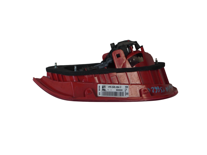 PILOTO TRASERO DERECHO SEAT LEON 2010
