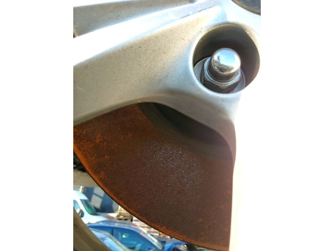 DISCO FRENTO DELANTERO DERECHO HYUNDAI KONA 2022