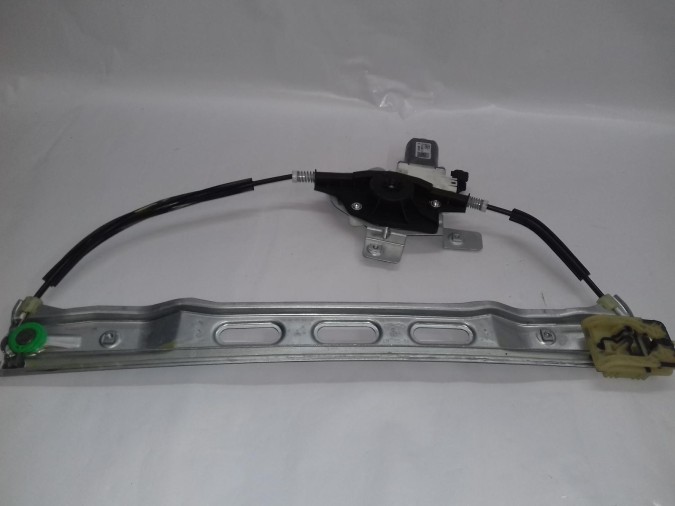 ELEVALUNAS DELANTERO IZQUIERDO FORD TRANSIT COURIER 2018