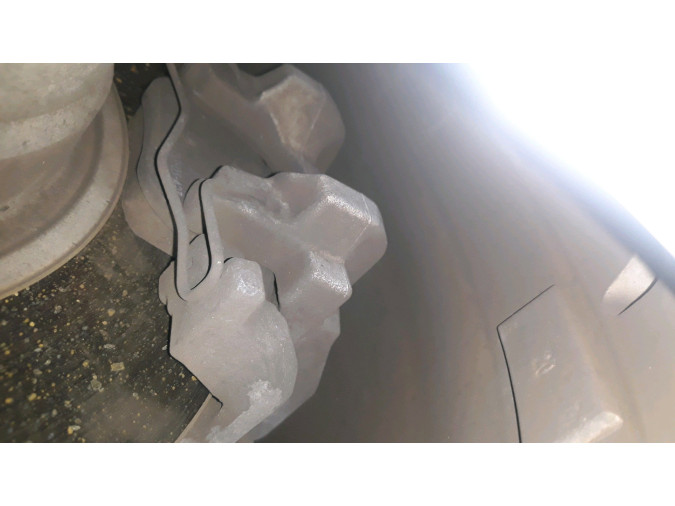 PINZA FRENO TRASERA IZQUIERDA MERCEDES E 220 CDI / D 2010