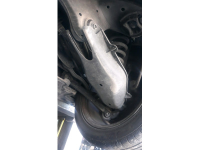 BRAZO SUSPENSION TRASERO DERECHO MERCEDES E 220 CDI / D 2010
