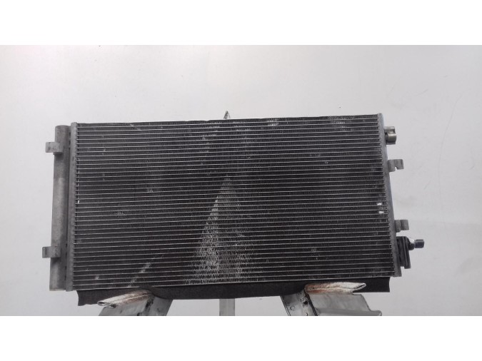 Radiador A/C RENAULT LAGUNA 2004