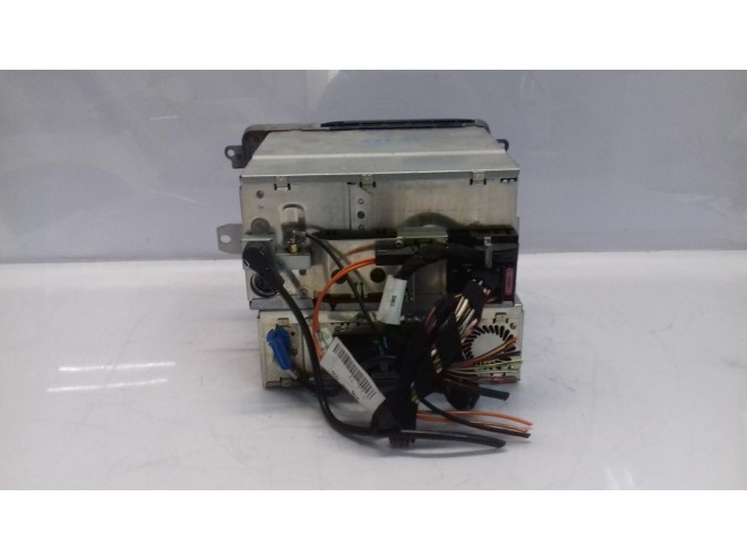 SISTEMA AUDIO MERCEDES CLASE S 2003