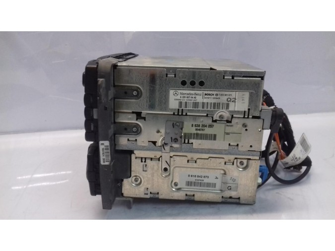 SISTEMA AUDIO MERCEDES CLASE S 2003