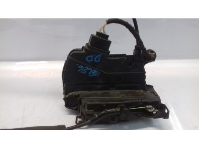 CERRADURA PUERTA DELANTERA DERECHA RENAULT CAPTUR 2014
