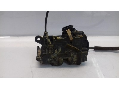 CERRADURA PUERTA TRASERA DERECHA RENAULT CAPTUR 2014