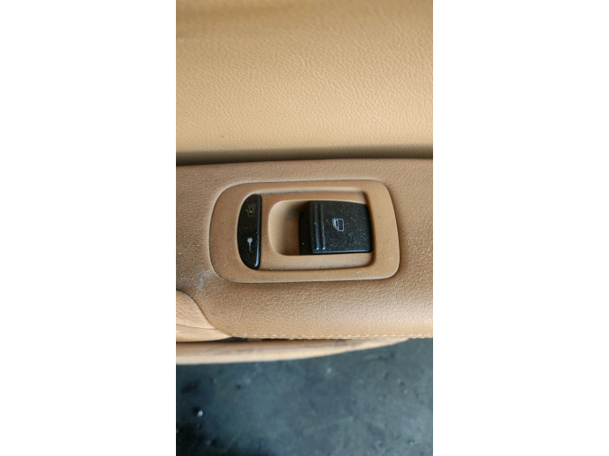 MANDO ELEVALUNAS DELANTERO DERECHO PORSCHE CAYENNE 2007