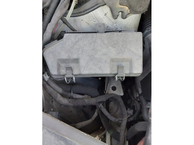 CAJA PORTAFUSIBL.DL. MERCEDES GL 420 CDI 4MATIC 2006