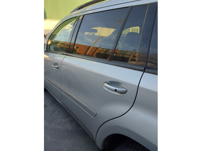 PUERTA TRASERA IZQUIERDA MERCEDES GL 420 CDI 4MATIC 2006