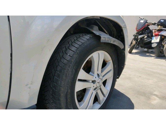 RECUBRIMIENTO DL.D. MERCEDES GL 420 CDI 4MATIC 2006