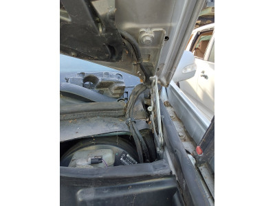 BISAGRA I.CAPO DL. MERCEDES GL 420 CDI 4MATIC 2006