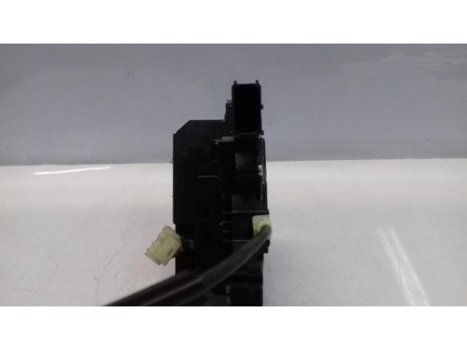 CERRADURA PUERTA DELANTERA DERECHA OPEL CORSA 2018