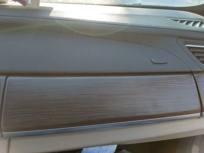 TAPA GUANTERA SUP. BMW 730D 2011