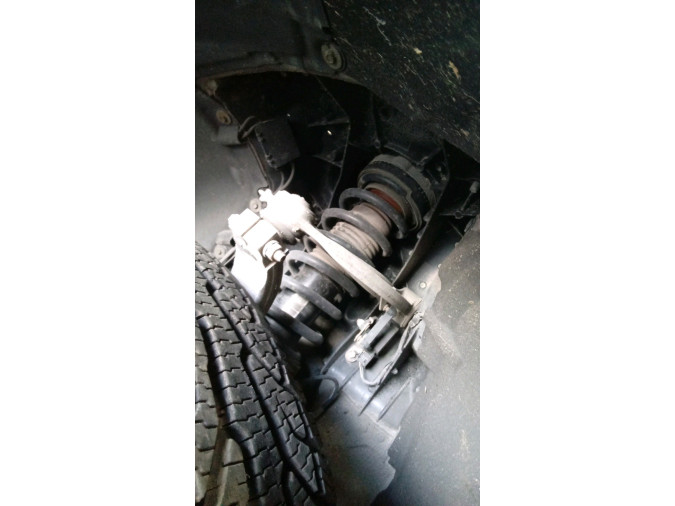 BRAZO SUSPENSION SUPERIOR TRASERO IZQUIERDO BMW 730D 2011