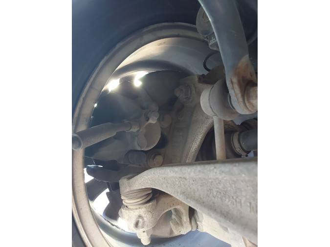 Pinza freno trasera derecha BMW 730D 2011