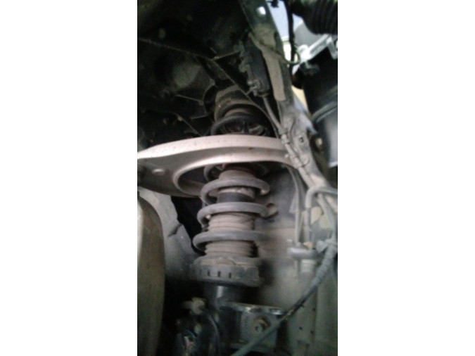 AMORTIGUADOR DELANTERO DERECHO BMW 730D 2011