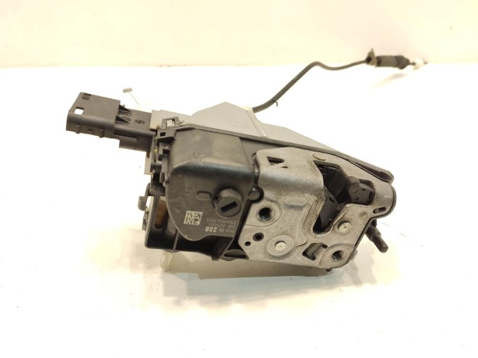 CERRADURA PUERTA TRASERA DERECHA PEUGEOT 3008 2014