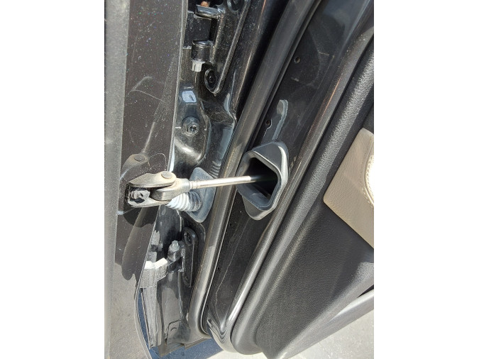 RECUB.RESBALON TR. BMW 730D 2011