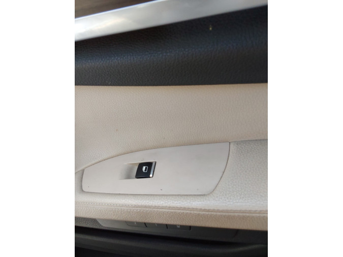 ELEVALUNAS DELANTERO DERECHO BMW 730D 2011