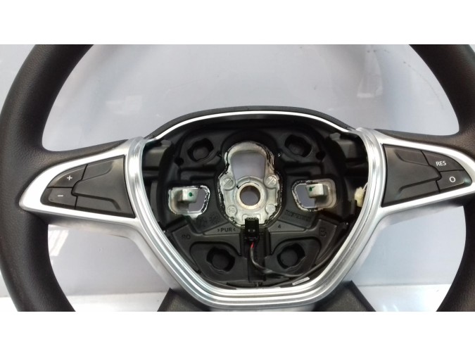 VOLANTE DACIA SANDERO 2017