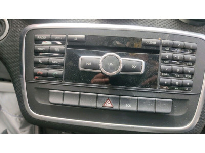 Autorradio MERCEDES A 180 CDI / D 2013