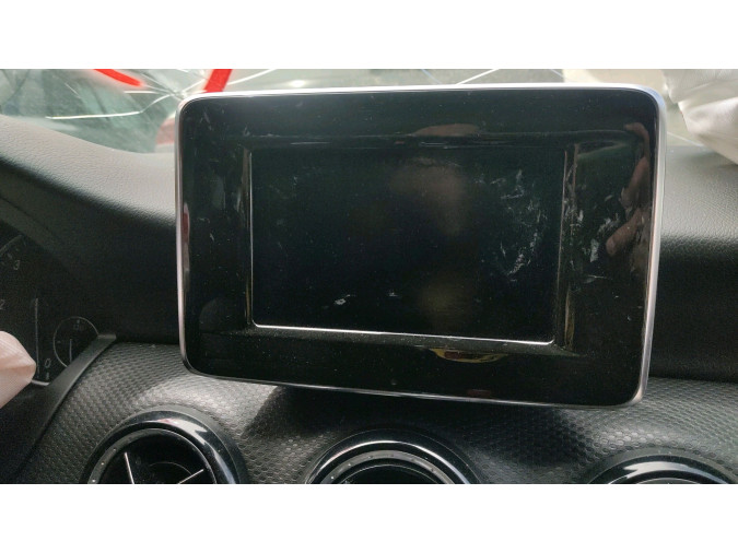 Autorradio MERCEDES A 180 CDI / D 2013