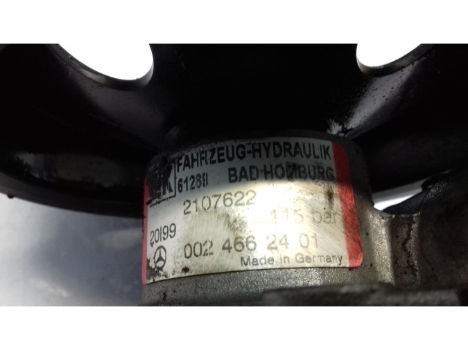 BOMBA SERVODIRECCION MERCEDES CLASE E 1999