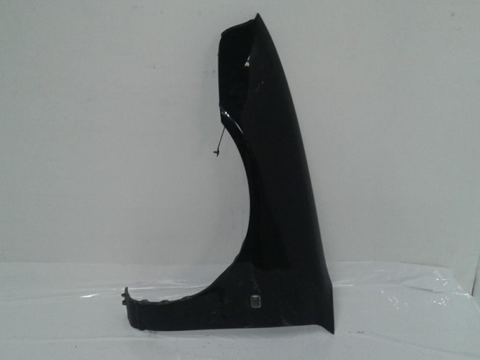 ALETA DELANTERA IZQUIERDA ROVER 25 NEGRO 2002