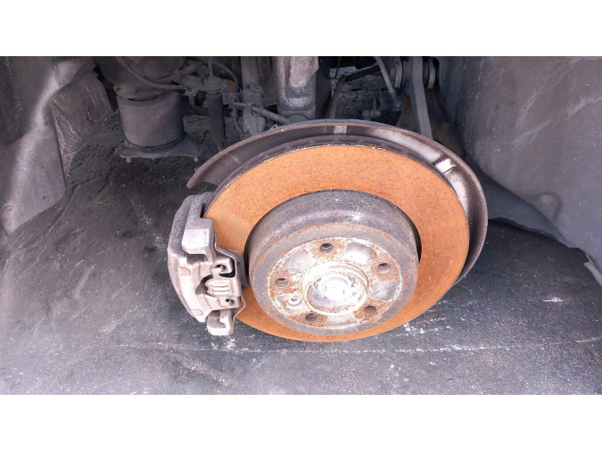 PINZA FRENO TRASERA DERECHA BMW 630I 2005