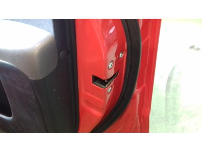 CERRADURA PUERTA DELANTERA DERECHA HYUNDAI I10 2013