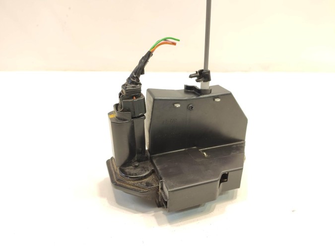 CERRADURA PUERTA DELANTERA DERECHA HYUNDAI I10 2013