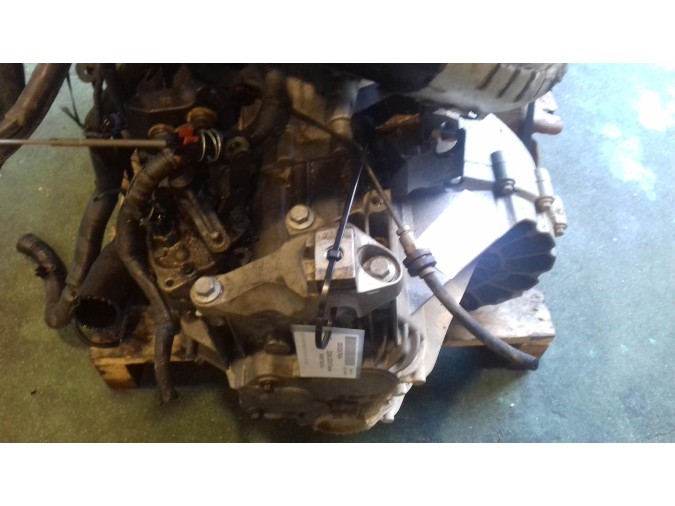 Caja de cambios color Azul VOLVO S40 2006