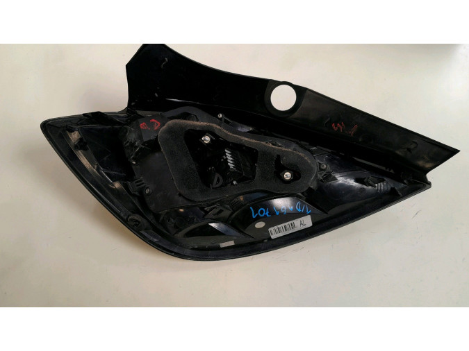 PILOTO TRASERO DERECHO OPEL ASTRA 2009