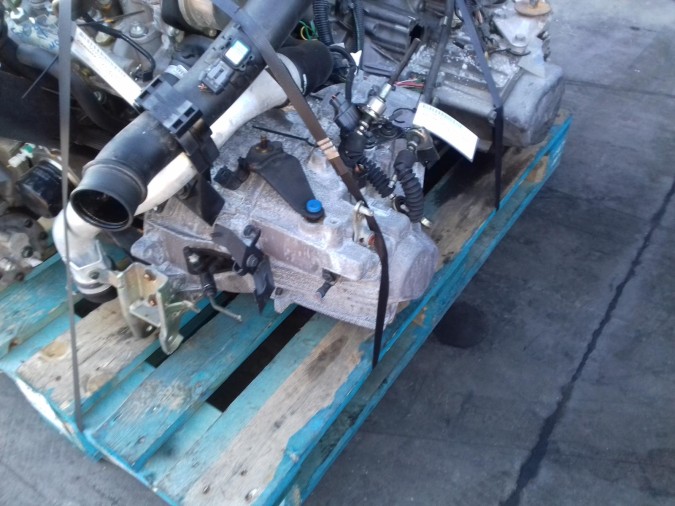 CAJA CAMBIOS MITSUBISHI CARISMA 2002