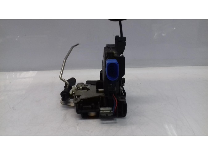 CERRADURA PUERTA TRASERA DERECHA SEAT IBIZA 2002
