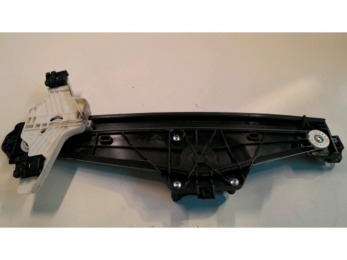ELEVALUNAS TRASERO IZQUIERDO PEUGEOT 3008 2020