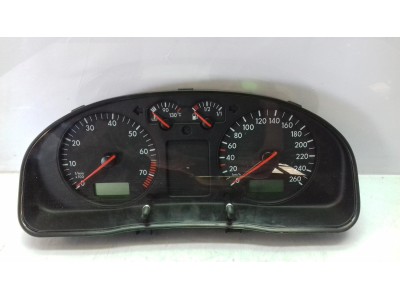 CUADRO INSTRUMENTOS AUDI A3 1999