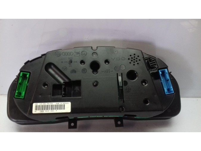 CUADRO INSTRUMENTOS AUDI A3 1999