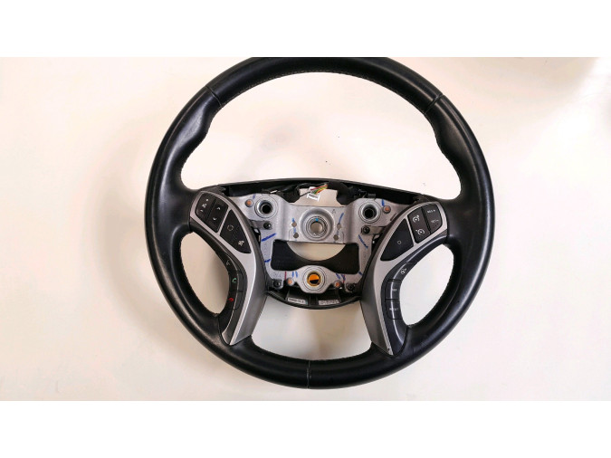 VOLANTE  HYUNDAI I30 2014