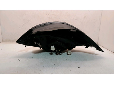 PILOTO TRASERO DERECHO OPEL ASTRA 2004