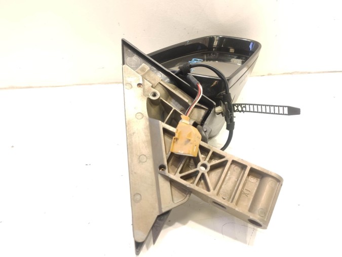 RETROVISOR DERECHO AUDI A4 2005