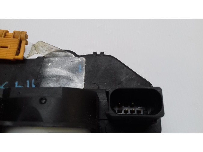 CERRADURA PUERTA DELANTERA DERECHA OPEL ASTRA 2015
