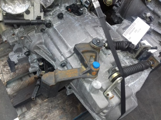 CAJA CAMBIOS VOLVO S60 2002