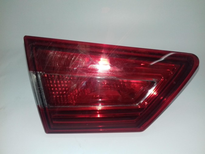 PILOTO TRASERO IZQUIERDO INTERIOR RENAULT CLIO 2016