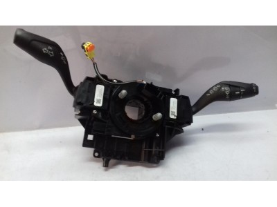 MANDO MULTIFUNCION FORD FOCUS 2017